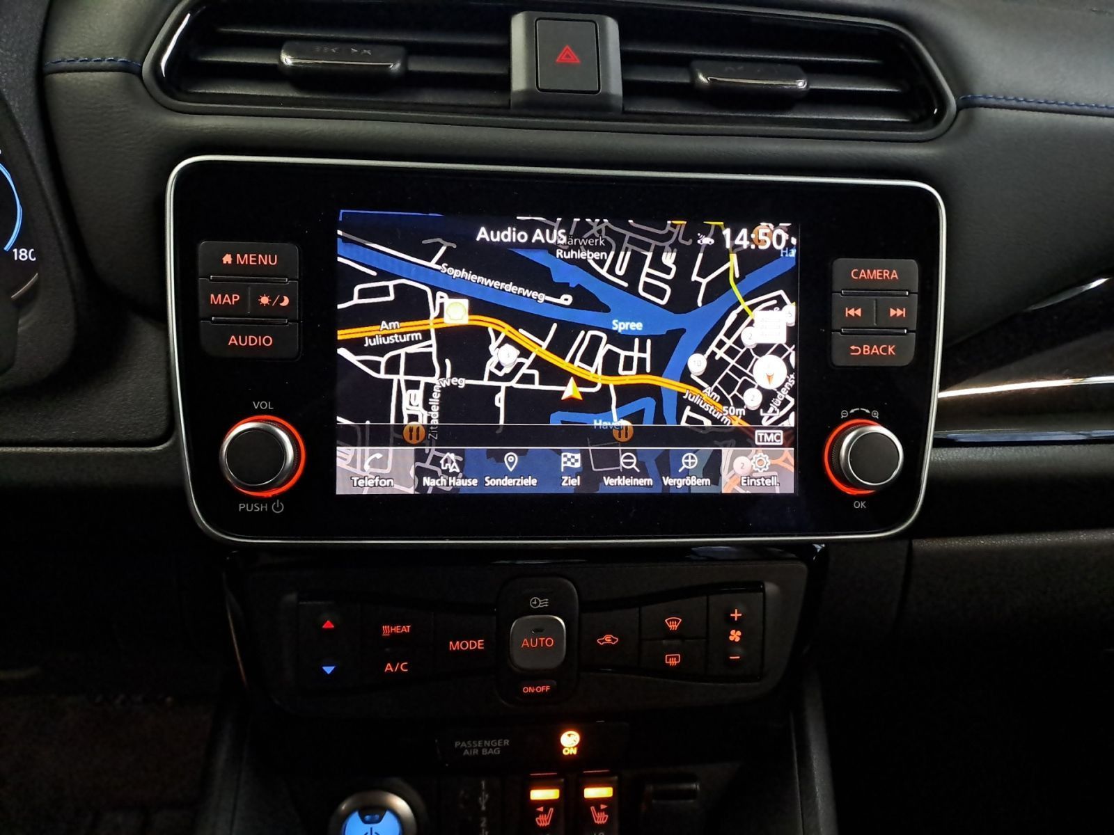 NISSAN Leaf *TAXI* N-Connecta RW-385km- LED Navi SHZ 36
