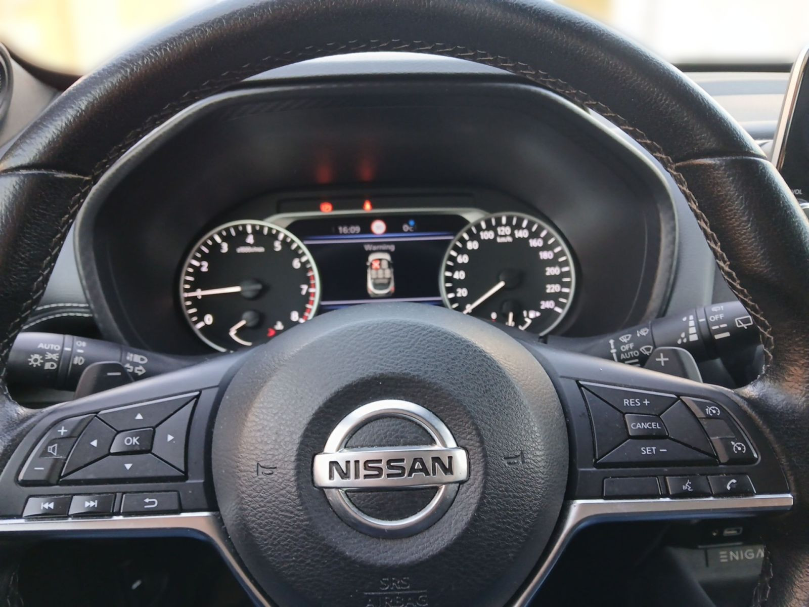 Nissan JUKE 1.0 DIG-T 114 PS 7DCT Enigma, AHK, WKR