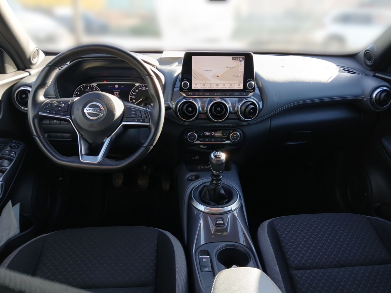 NISSAN JUKE 1.0 DIG-T 6MT Enigma Navi*CarPlay*beh WSS