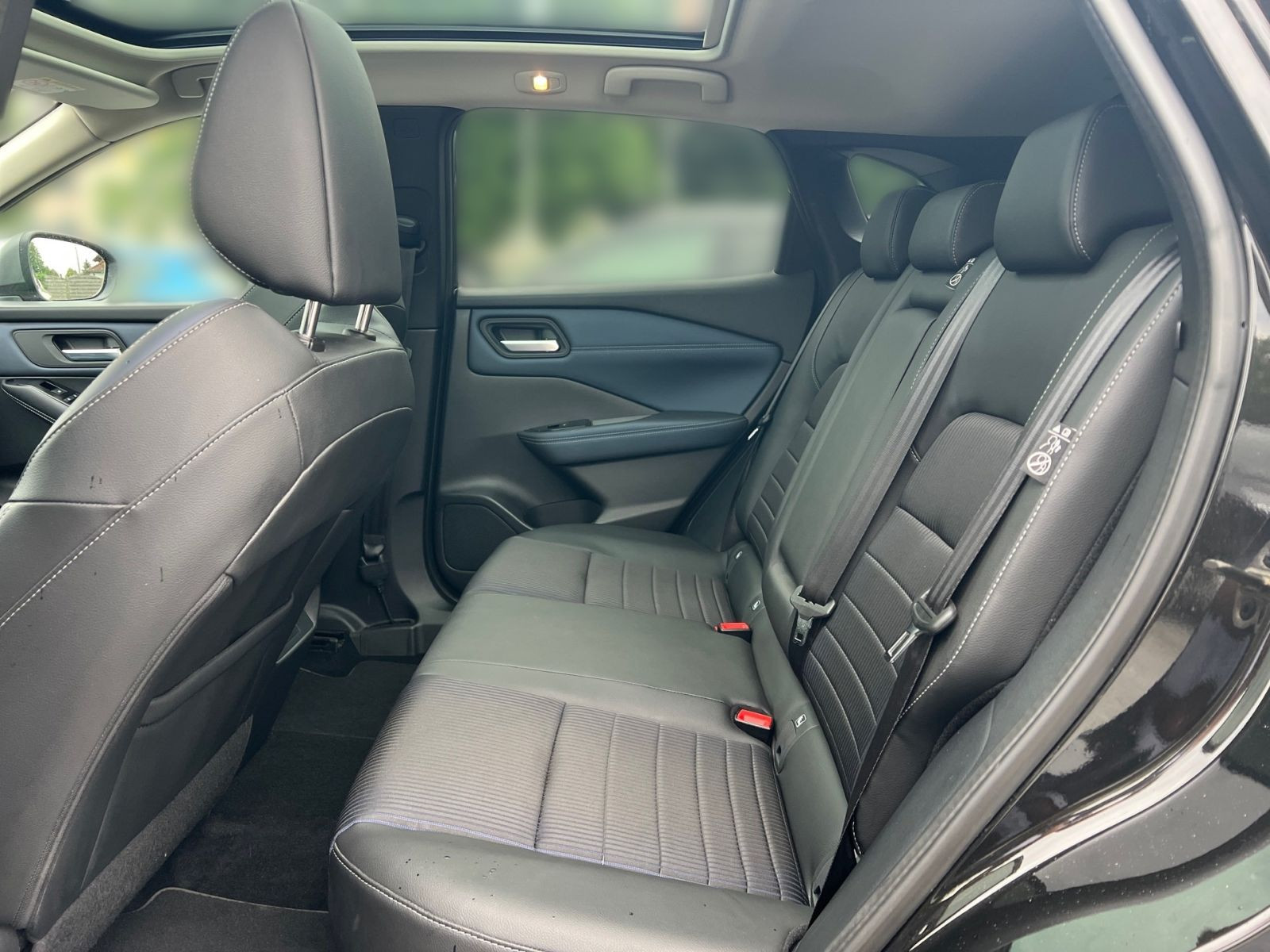 Nissan Qashqai 1.3 DIG-T MHEV N-Connecta Pano*CarPlay