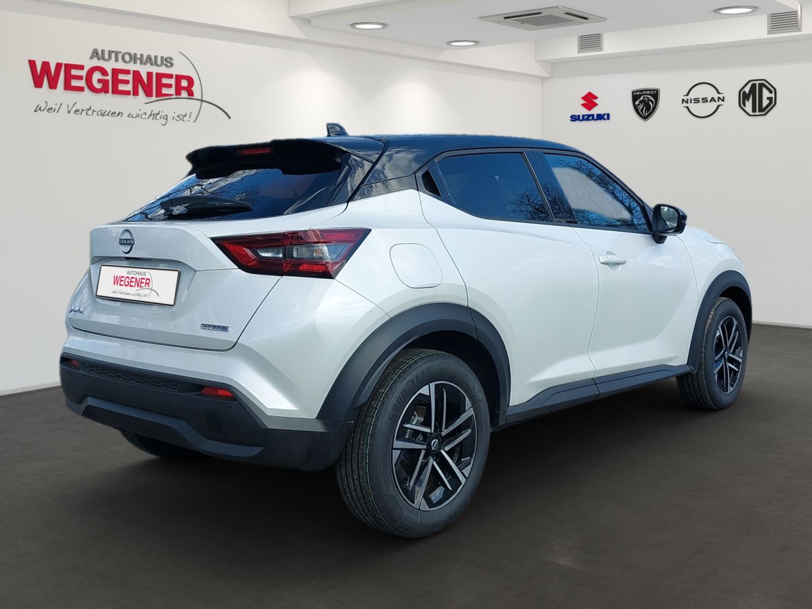 NISSAN Juke 1.6 Hybrid N-Connecta NAVI WINTER 360°