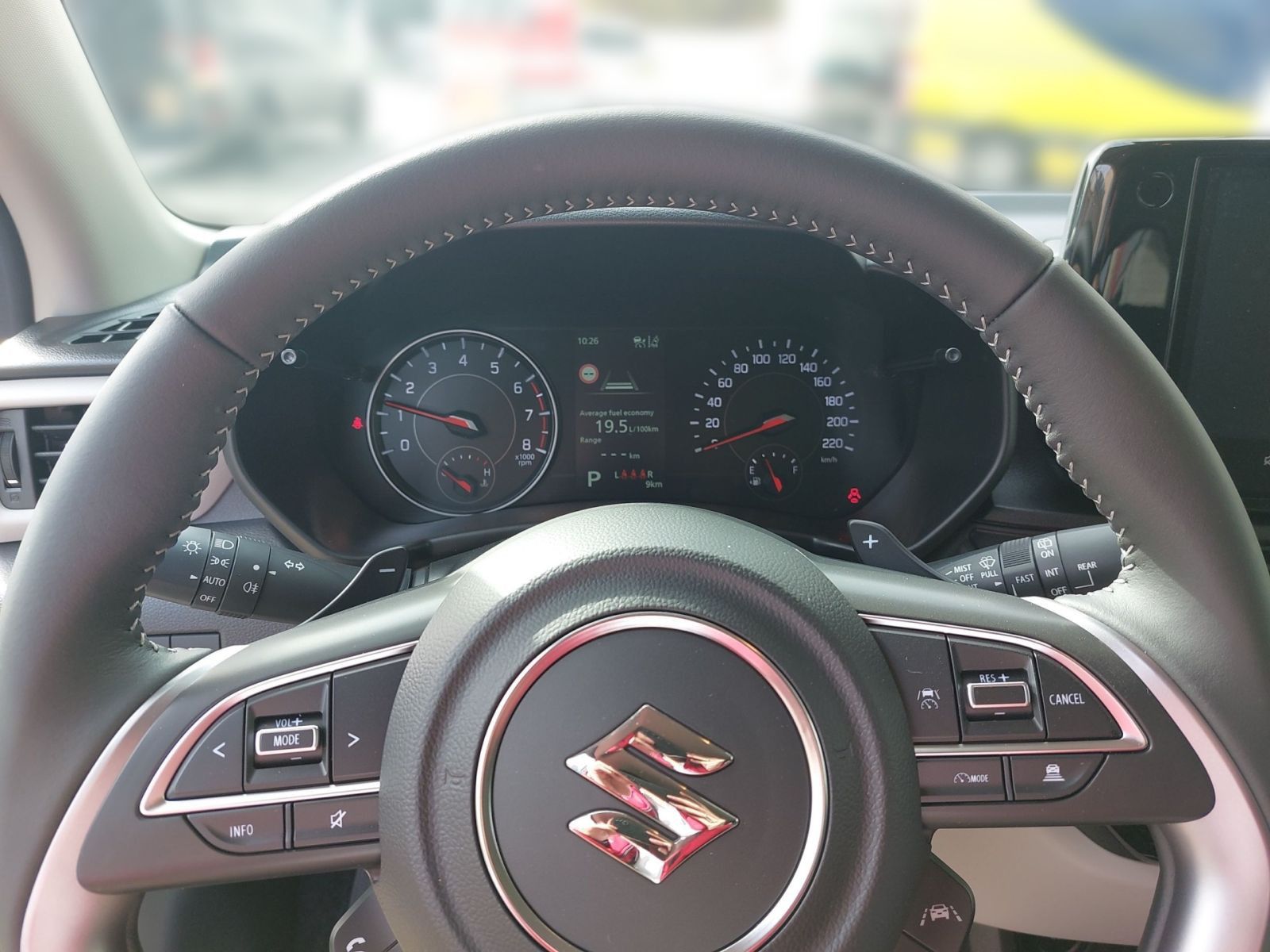 SUZUKI Swift Comfort+ CVT HYBRID NAVI CAM SHZ