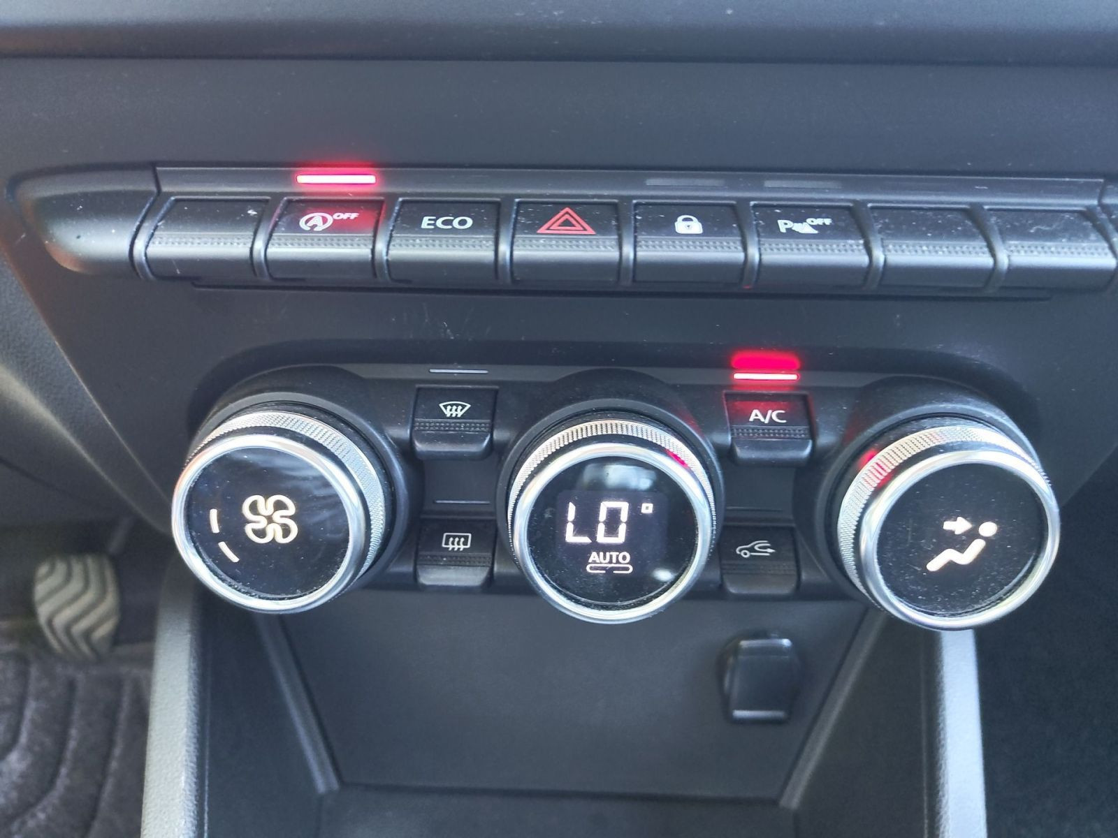 Dacia Duster II Urban 1.3 6MT NAVI KLIMA CAM SHZ