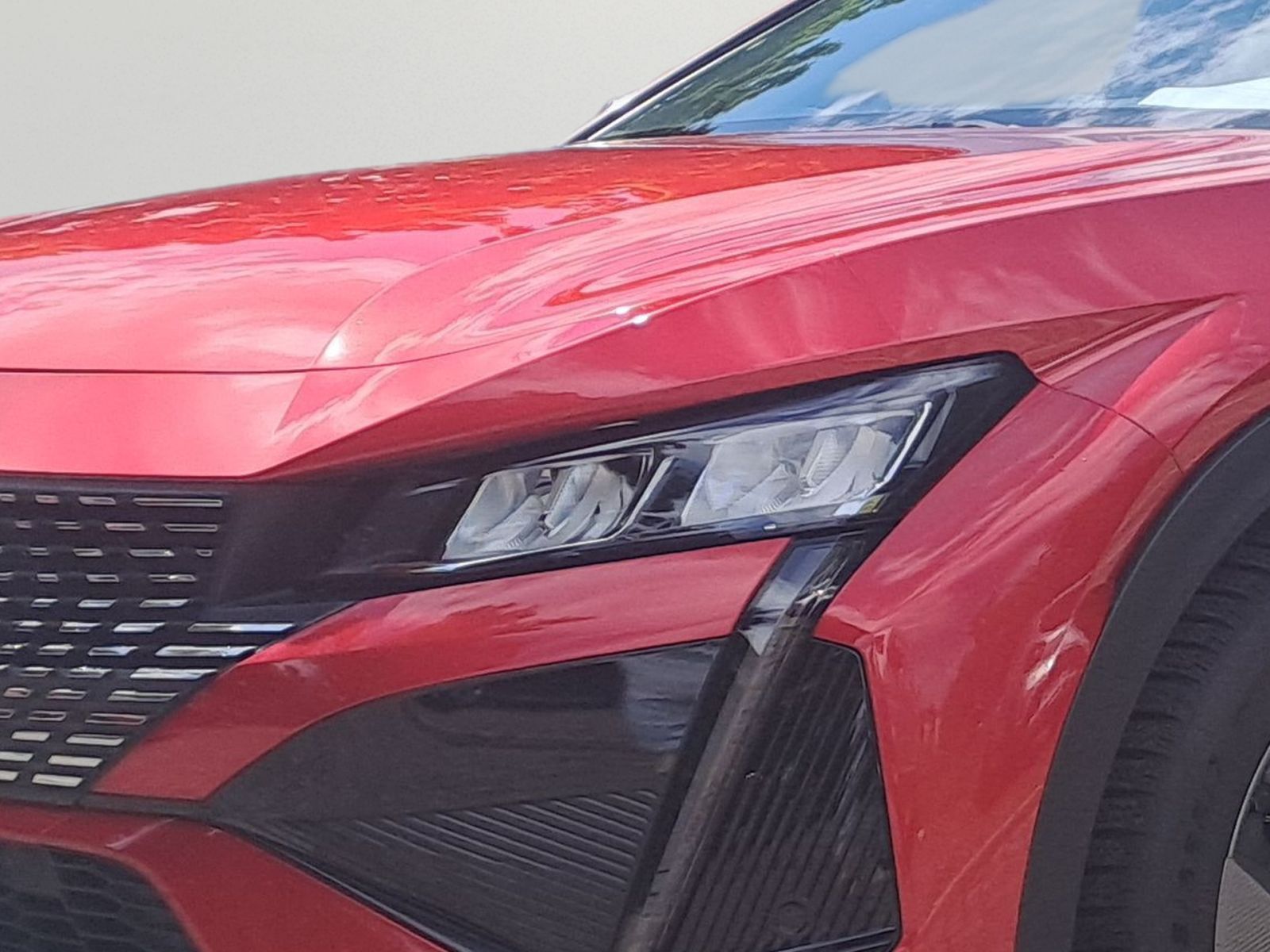 PEUGEOT 408 Allure Pack PureTech 130 EAT8 CAM*Navi*Totw.