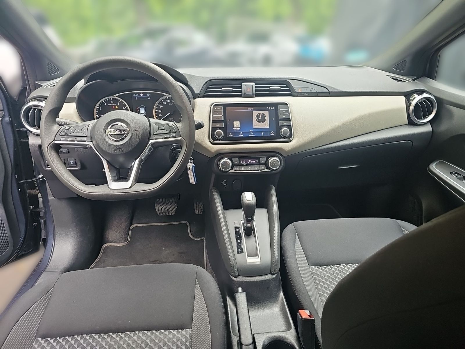 NISSAN Micra 1.0 AT N-Way - SHZ PDC  Bluetooth CarPlay