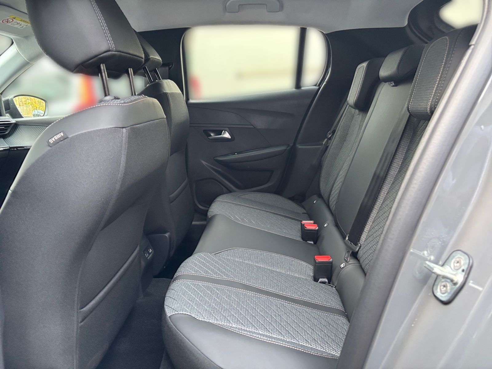 PEUGEOT 208 ALLURE HYBRID 145 e-DSC6 NAVI KAM SHZ