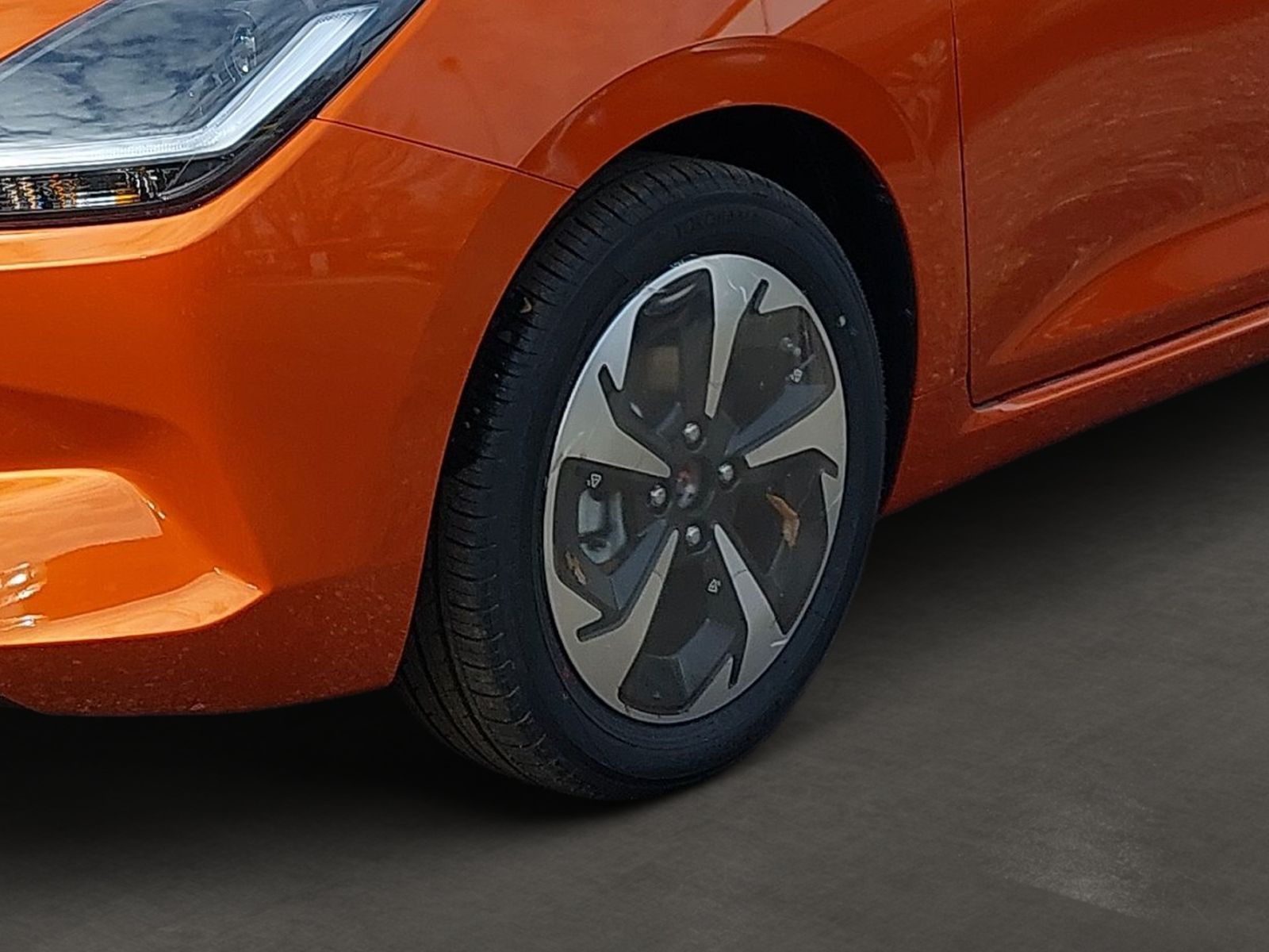 SUZUKI SWIFT COMFORT+ CVT HYBRID NAVI KAM SHZ