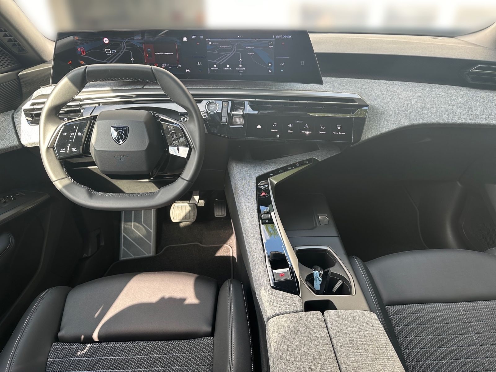 PEUGEOT 3008 Allure Hybrid 145 e-DSC6 *Kamera*21"Curved*