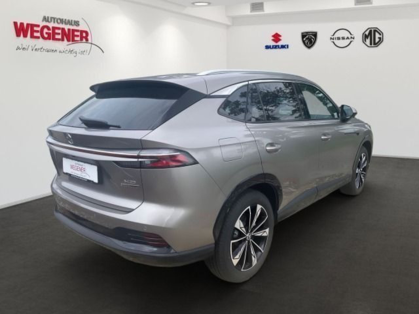 MG HS 1.5 T-GDi Hybrid+ Luxury |LED|360|CarPlay|ACC
