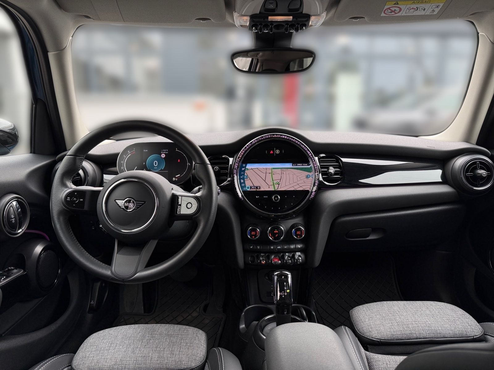 MINI Mini Cooper 1.5 AT 5dr Classic Navi*CAM*PDC*GRA