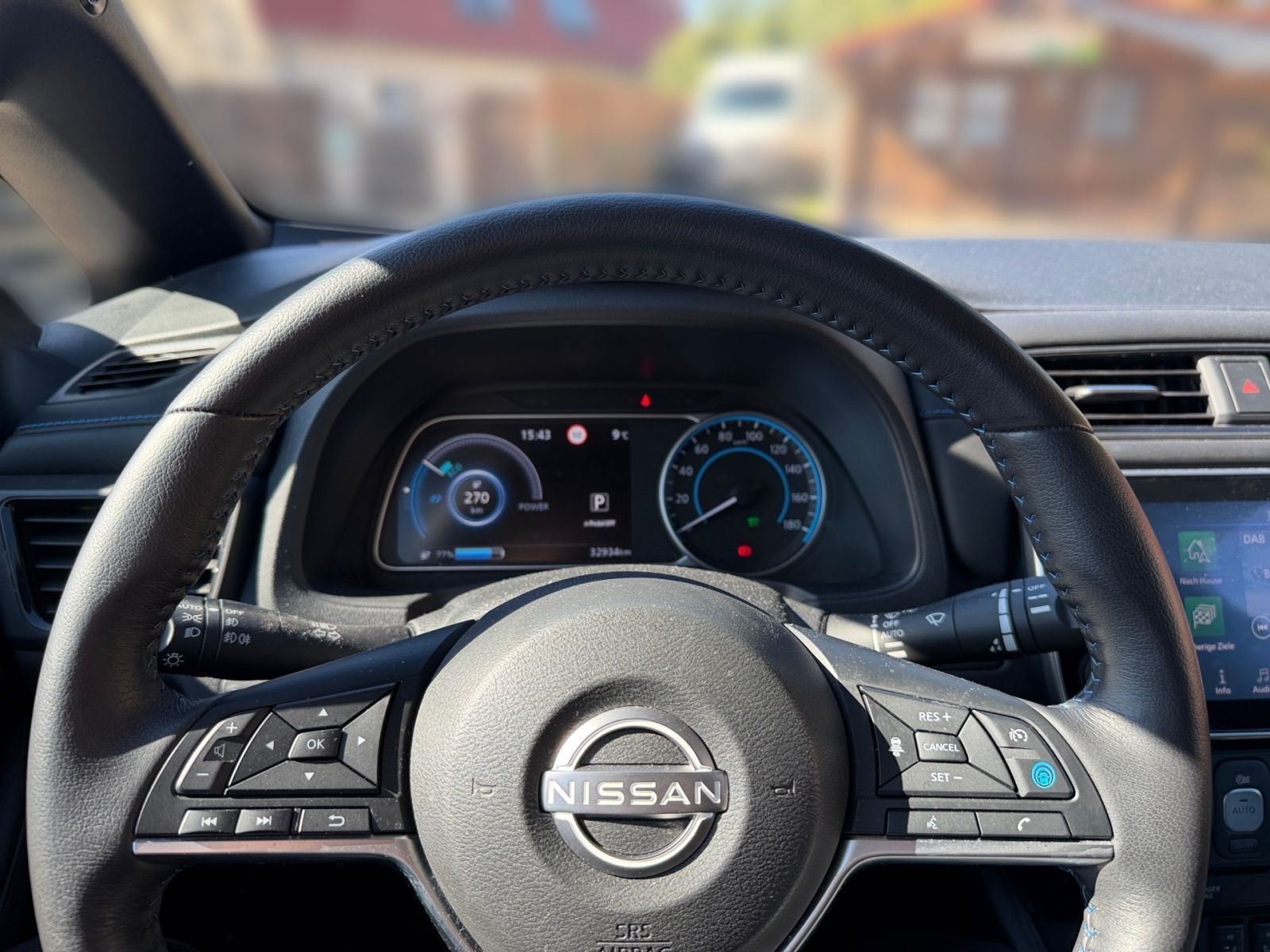 NISSAN Leaf Tekna 62 - 360CAM Navi Leder PDC SWA