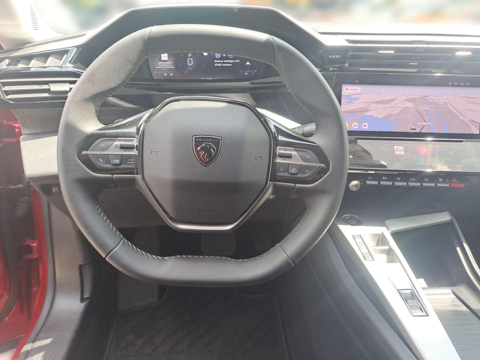PEUGEOT 408 Allure Pack PureTech 130 EAT8 CAM*Navi*Totw.