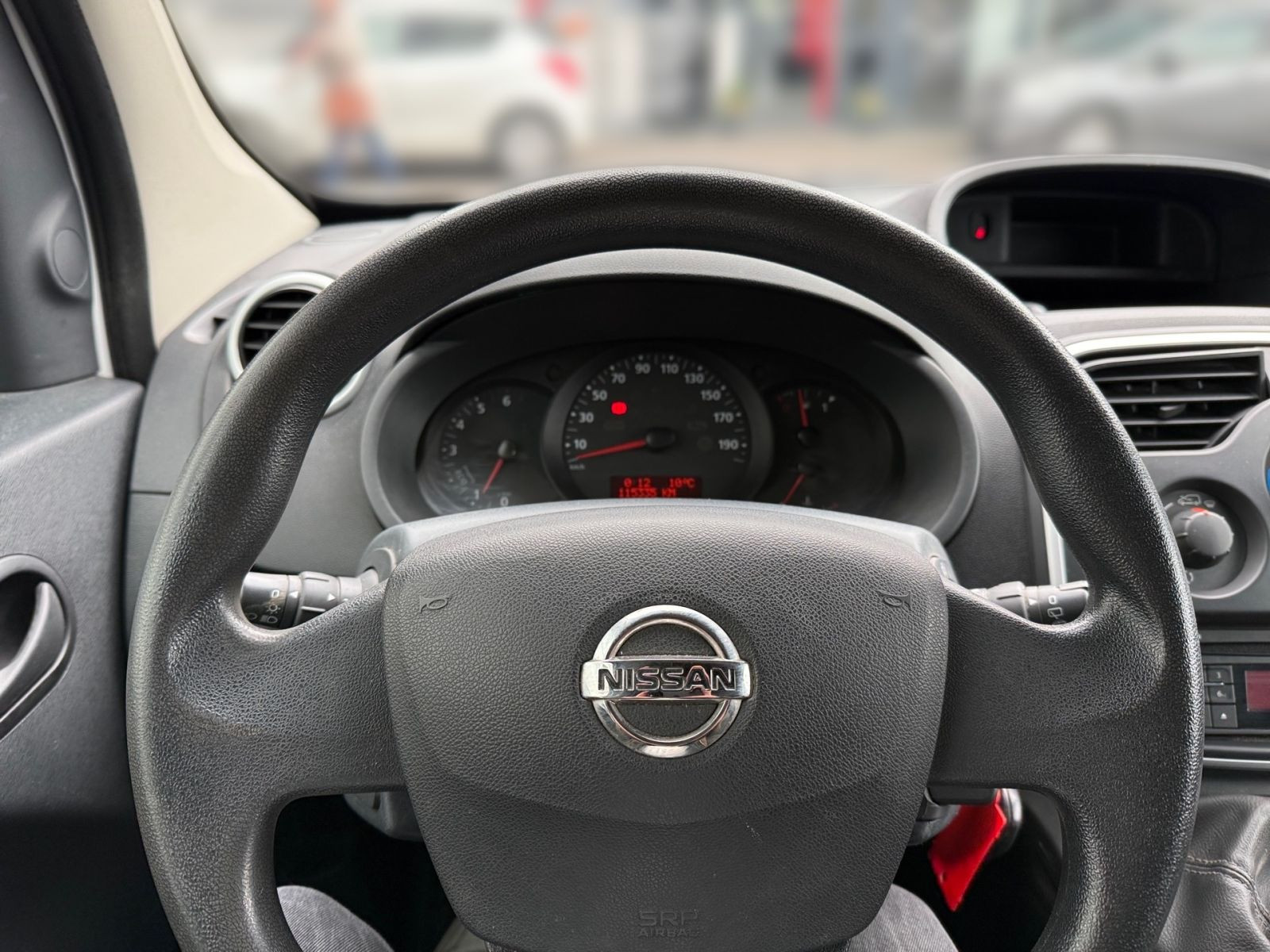 Nissan NISSAN NV250 Kasten L1 2,0 6MT KLIMA RADIO AHK