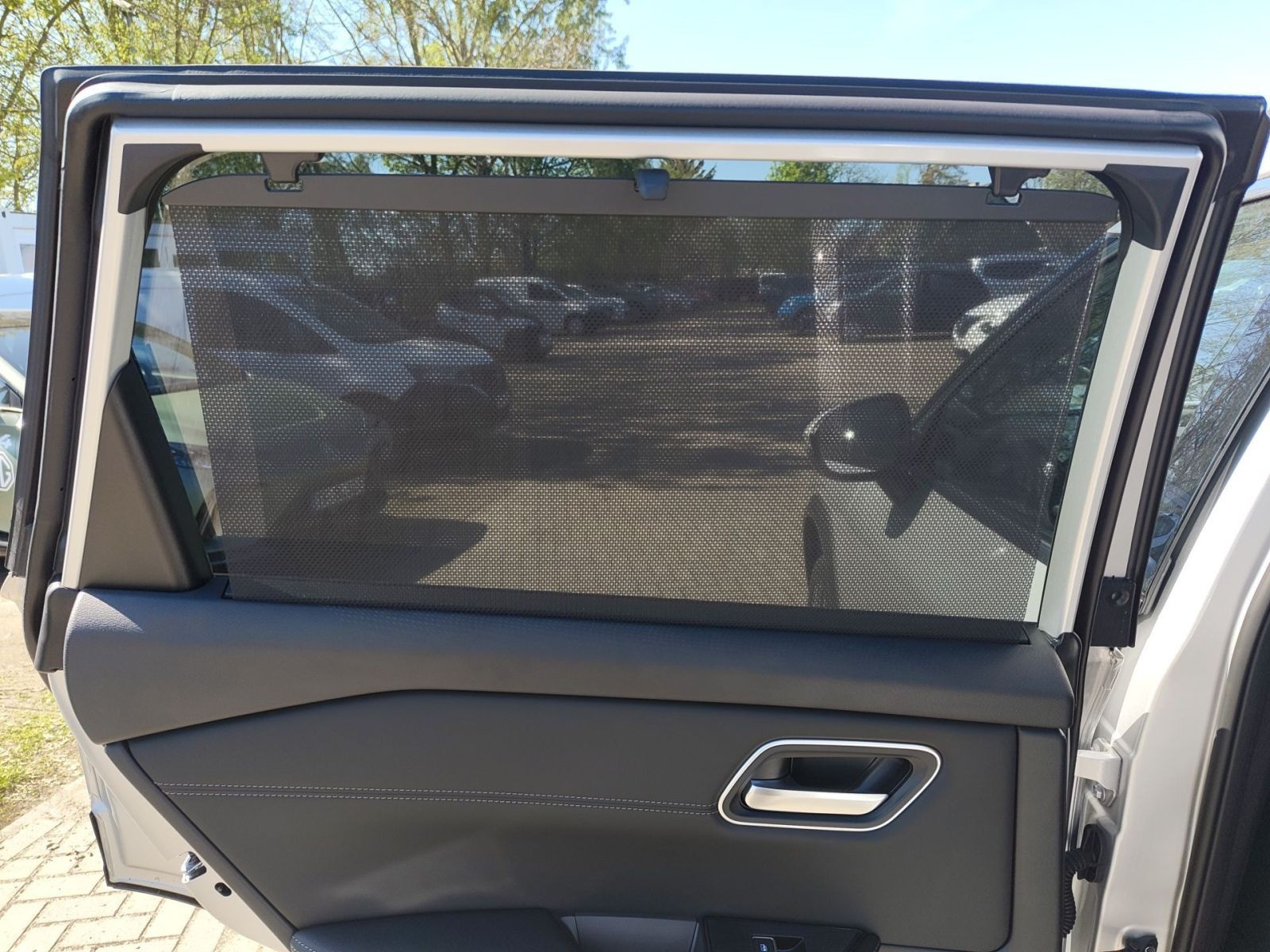 Nissan X-Trail Tekna 1.5 AT - HUD NAVI SHZ Keyless 360CAM ACC LKA SWA