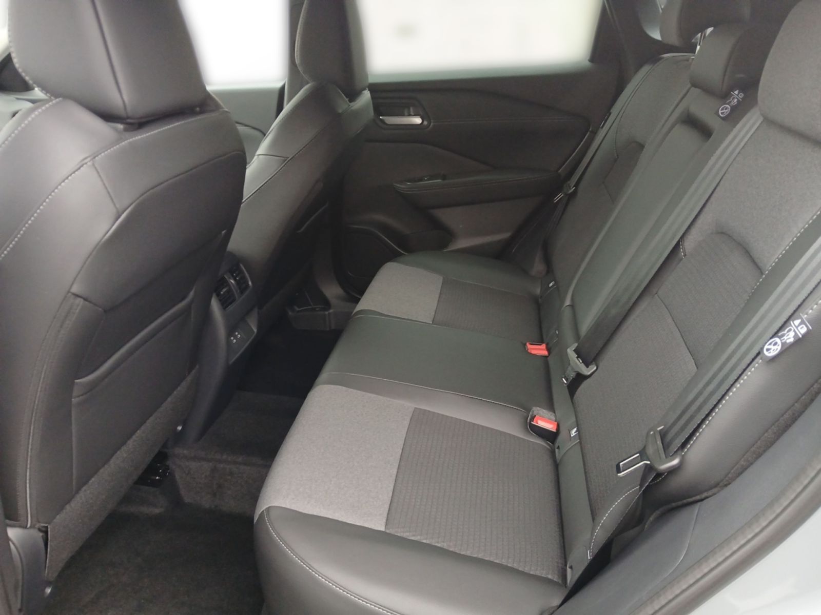 NISSAN QASHQAI 1.3 DIG-T MHEV 140 PS N-Connecta