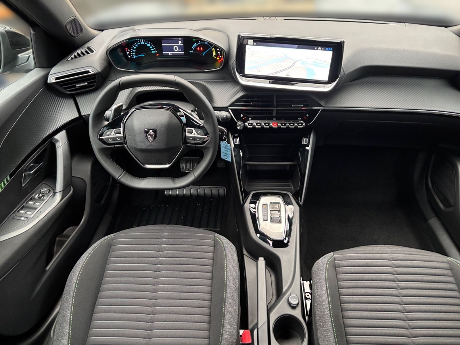 PEUGEOT 2008 Active Hybrid 145 e-DSC6 *Kamera*SHZ*LED*