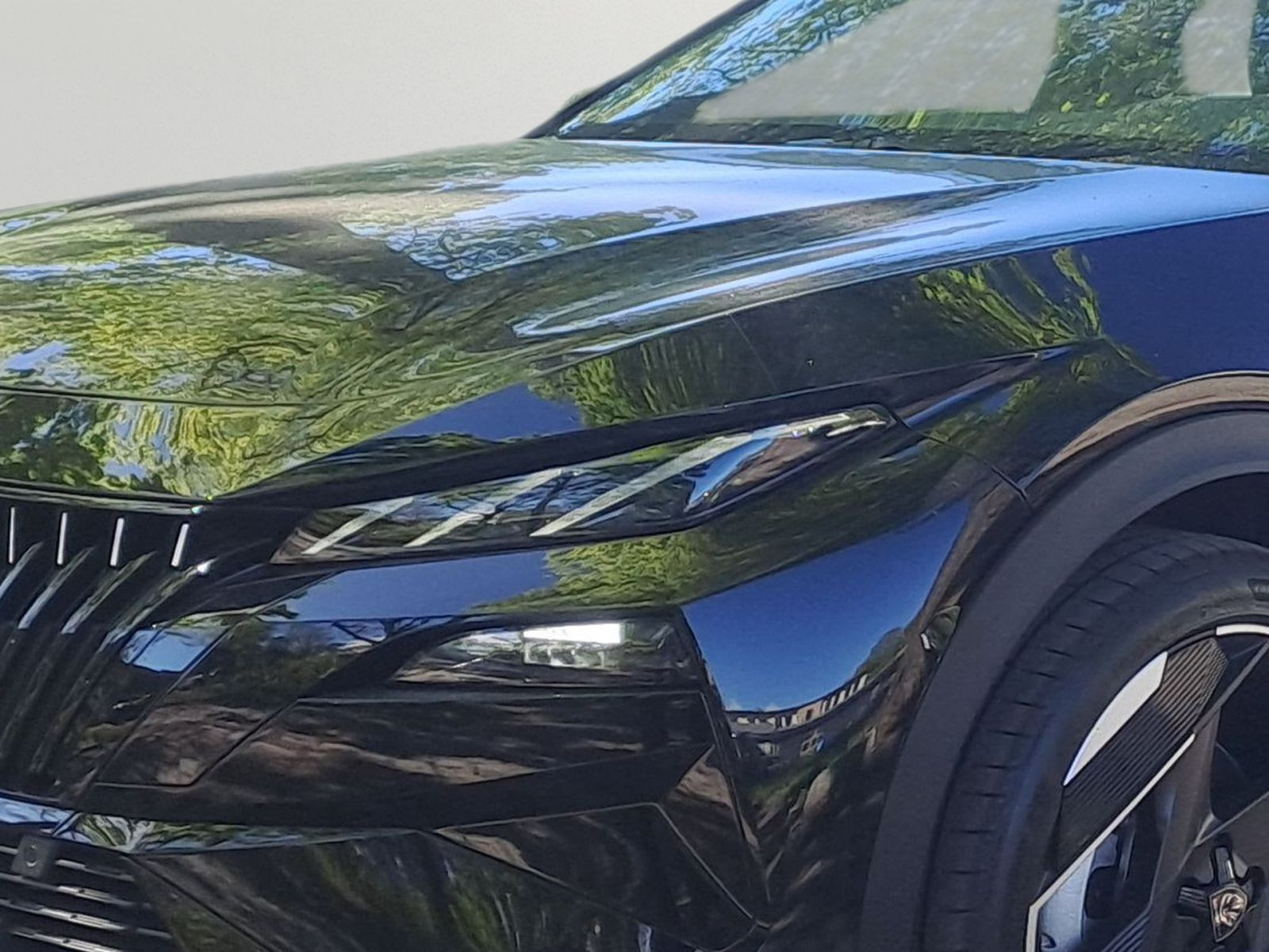 Peugeot 408 GT Exclusive Plug-In Hybrid 240 e-DSC7