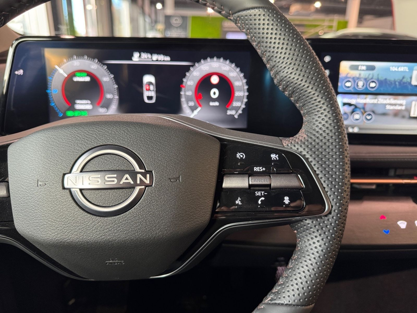 Nissan ARIYA 63 kWh Basis ACC*Totwinkel*Navi*Kamera*PDC