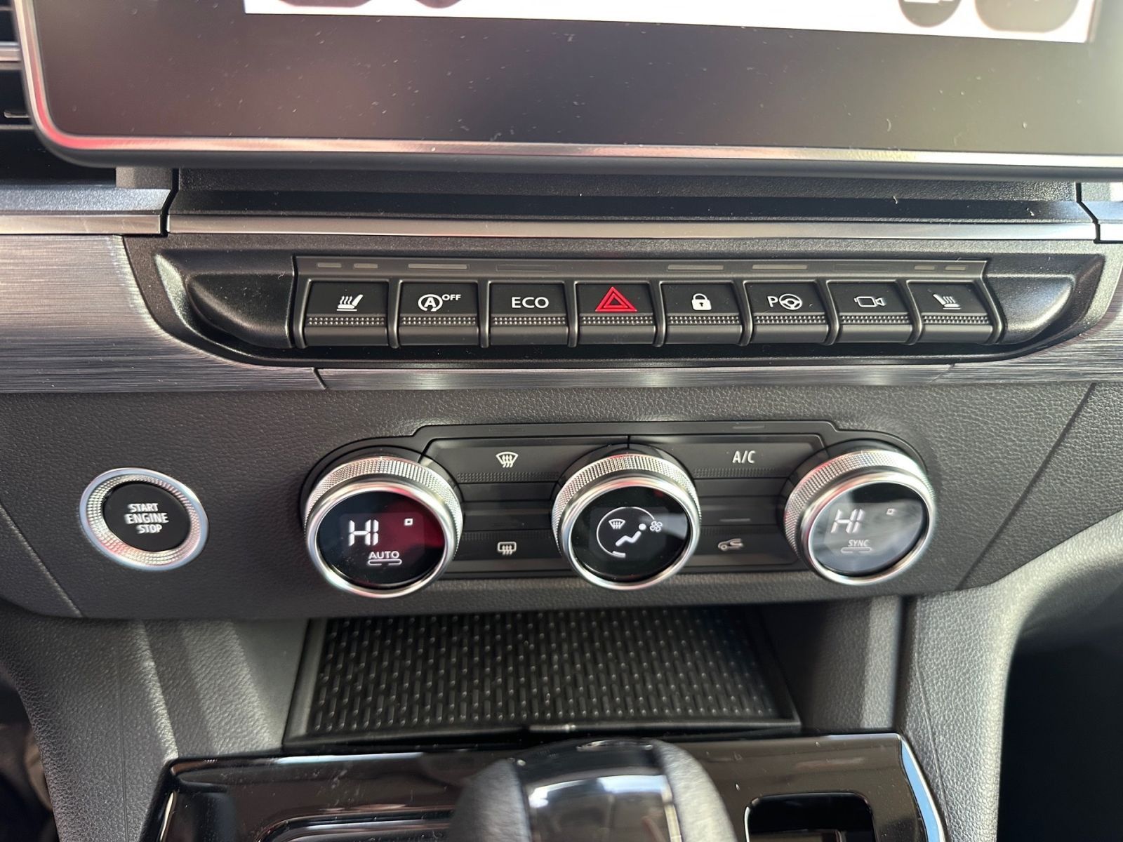 NISSAN TOWNSTAR TEKNA 1.3 AT 7-SITZE NAVI 360°