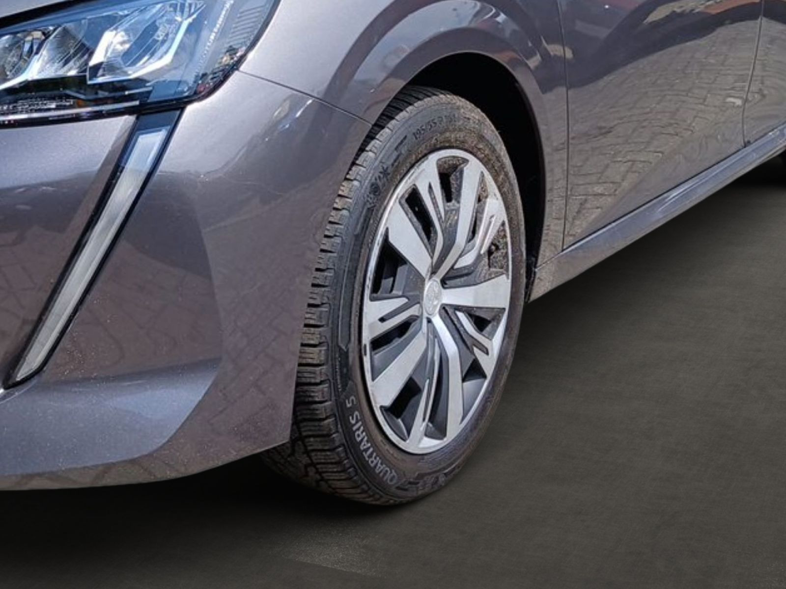 Peugeot 208 PureTech 75 1.2 Active Bluetooth*DAB+*LED