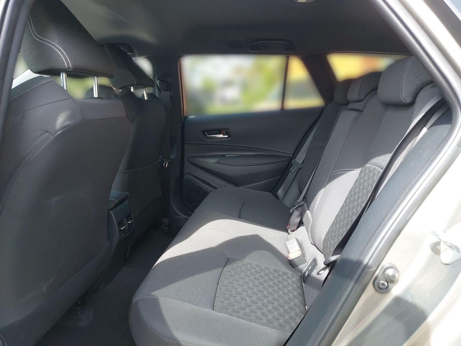SUZUKI Swace 1.8 Comfort+ CVT Hybrid Navi*CarPlay