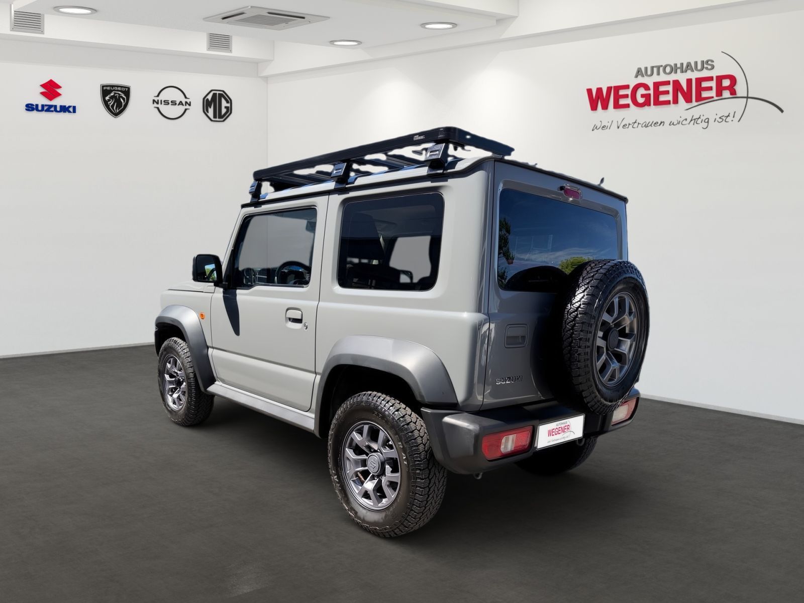 SUZUKI Jimny 1.5 3D M/T Comfort+ 4-Sitzer*Navi*CAM*LED