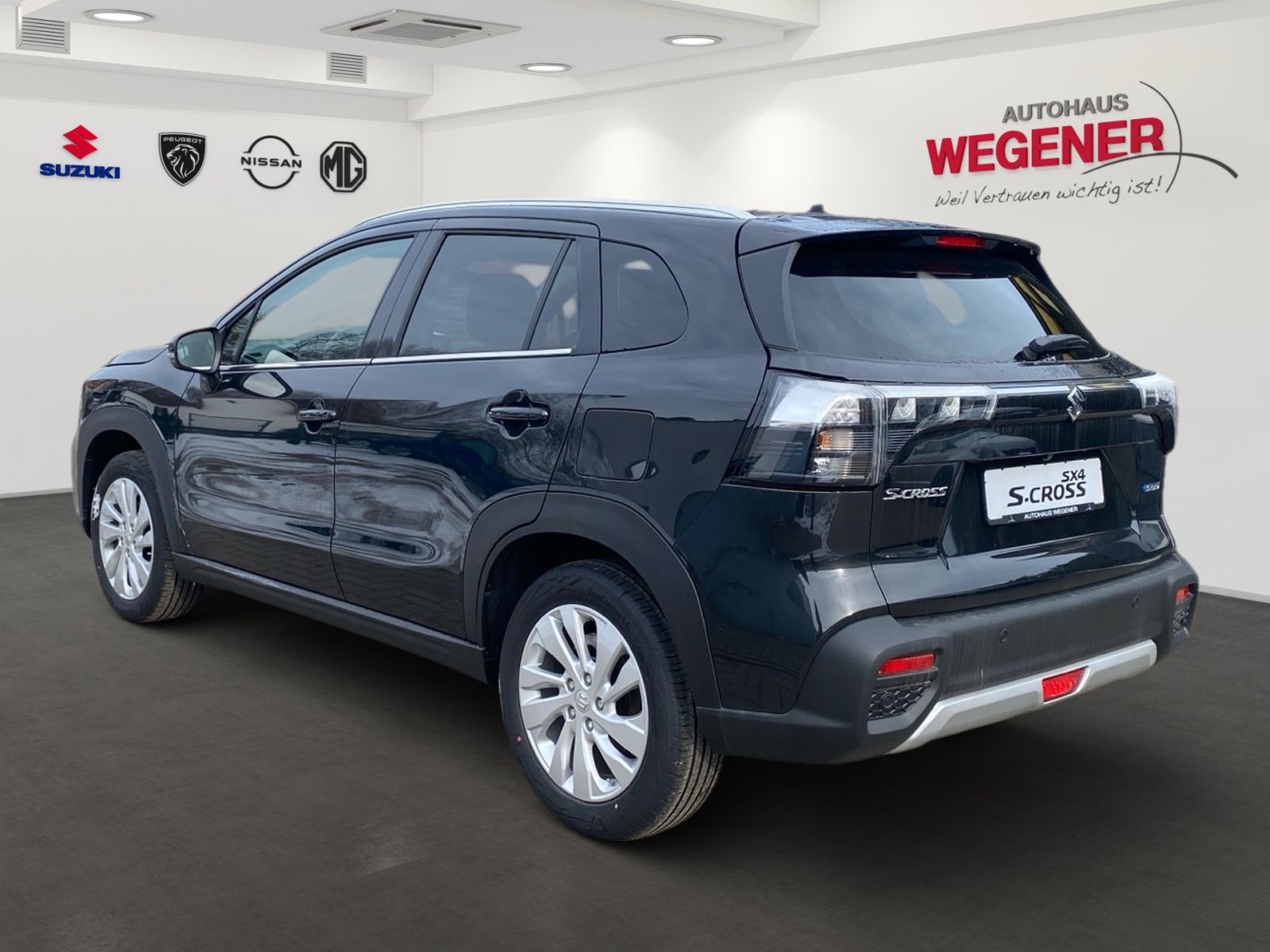 SUZUKI S-CROSS 1.4 COMFORT 6AT/ KAMERA/ NAVI/ SHZ