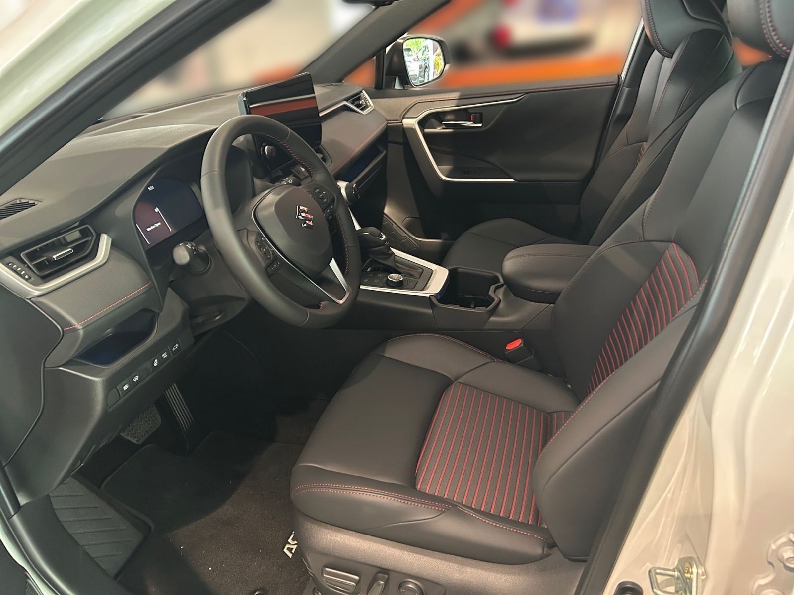 SUZUKI ACROSS PLUG IN COMFORT+AT+ACC+CARPLAY+LED+KAMERA