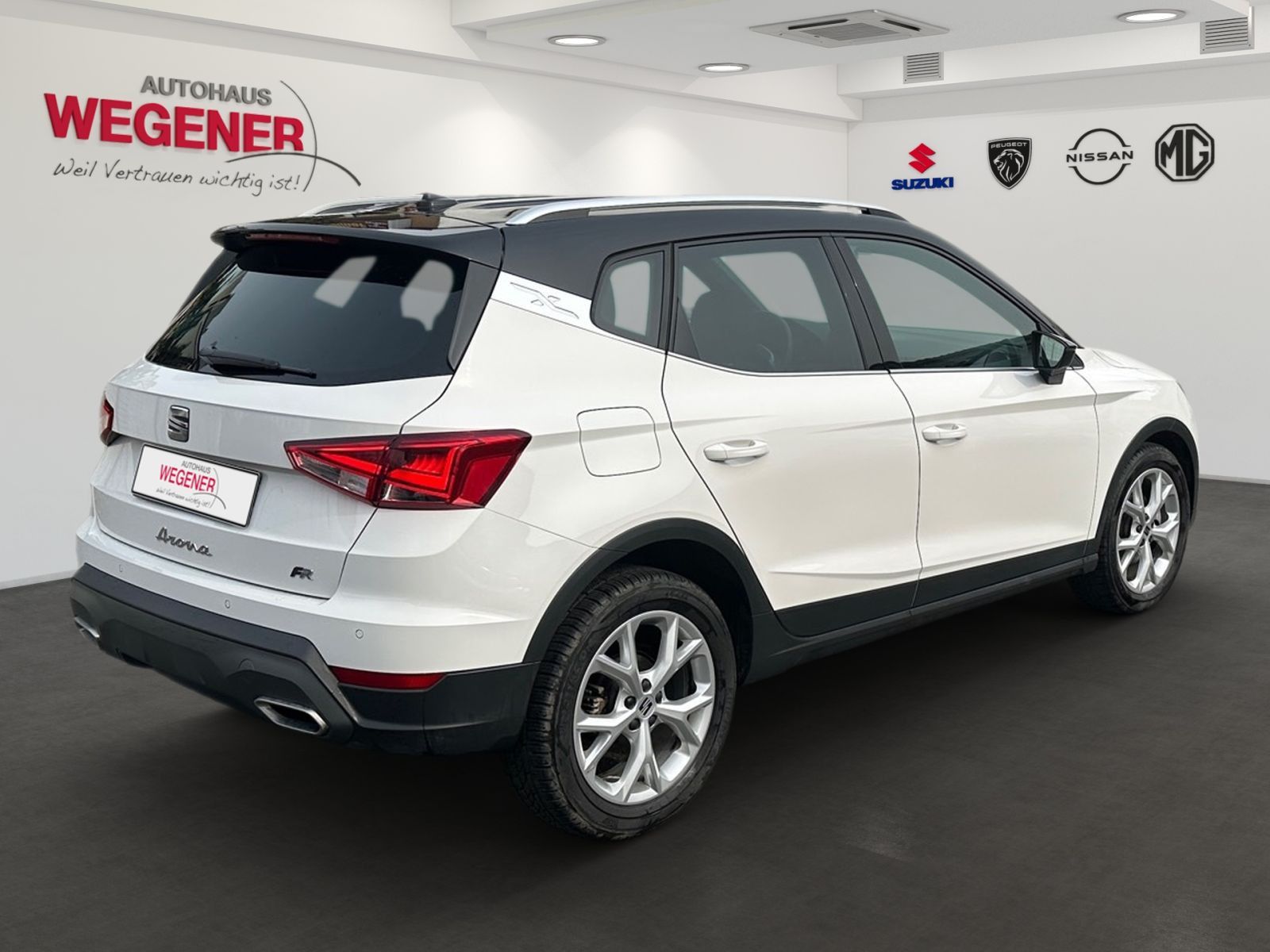 SEAT Arona 1.0 TSI DSG FR - LED NAVI SHZ VC APP`S PDC