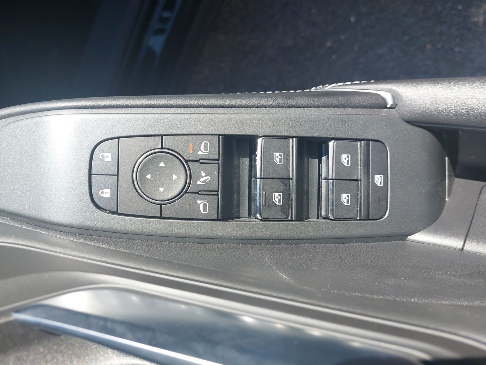 NISSAN Qashqai 1.3 DIG-T N-Connecta HeadUp*Navi*360°CAM