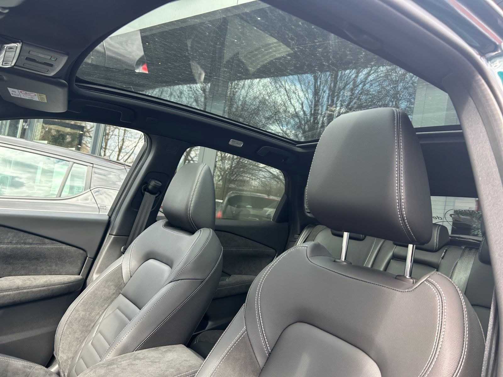 NISSAN Qashqai 1.5 e-Power N-Design Pano*BOSE*Navi