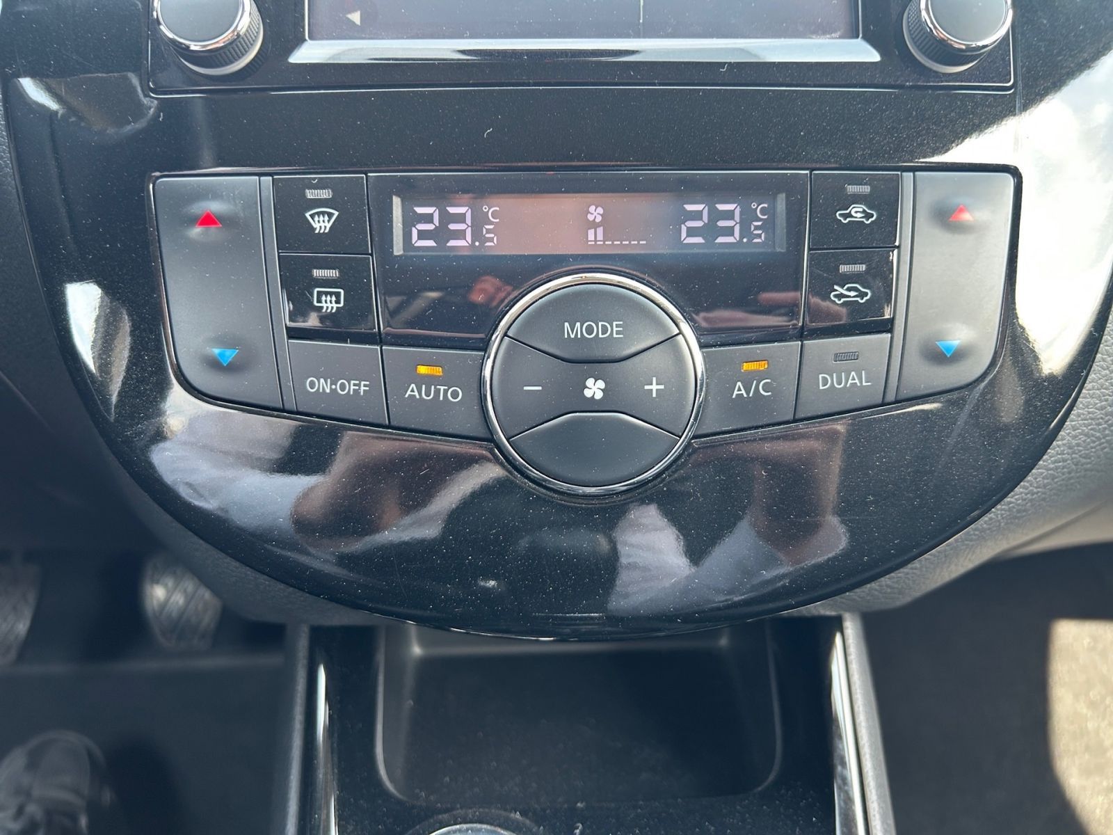 Nissan Pulsar 1.6 DIG-T MT Tekna Totwinkel*360°*8-FACHB