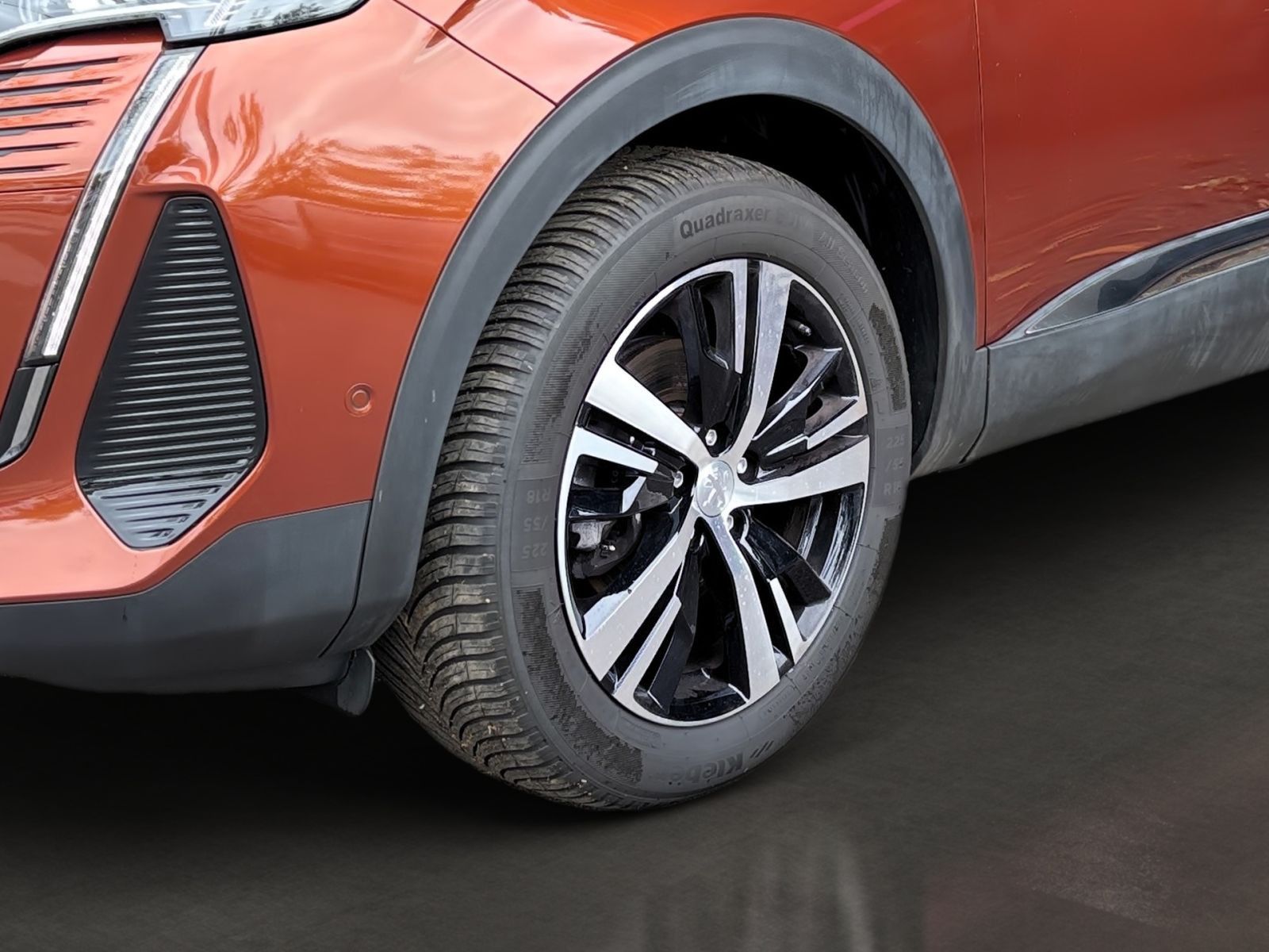 PEUGEOT 5008 GT PureTech 130 EAT8 *Kamera*SHZ*7 Sitzer*