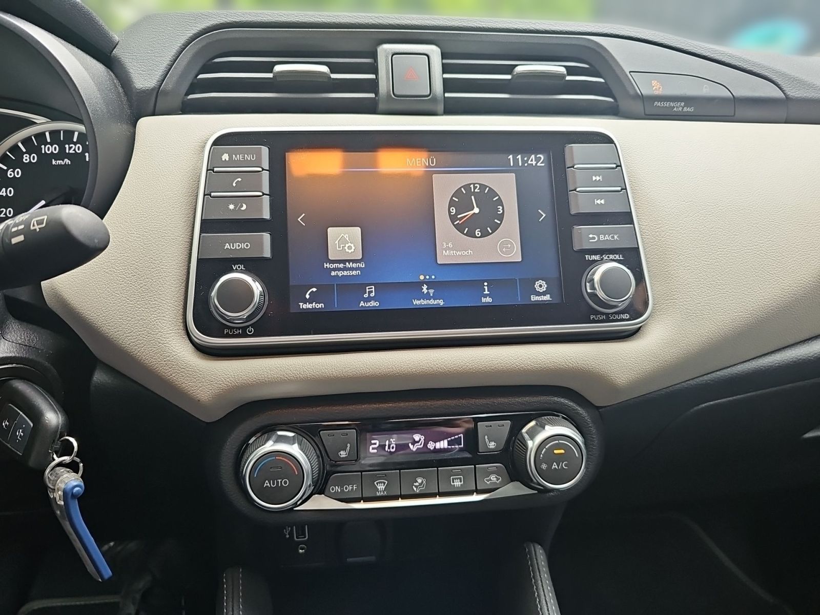 NISSAN Micra 1.0 AT N-Way - SHZ PDC  Bluetooth CarPlay