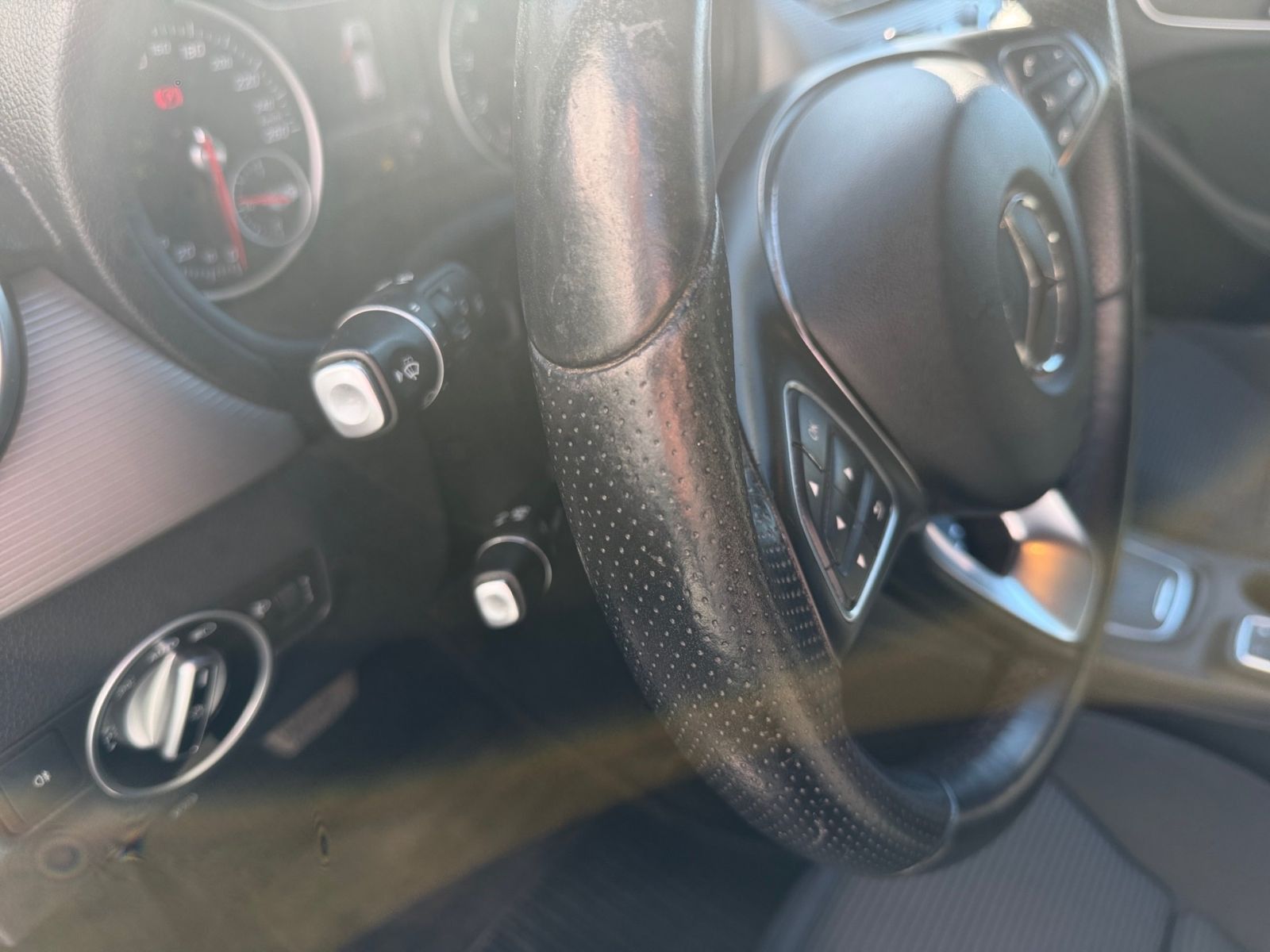 MERCEDES-BENZ B 220 4 MATIC Style Navi*Totwinkel*Kamera*PDC