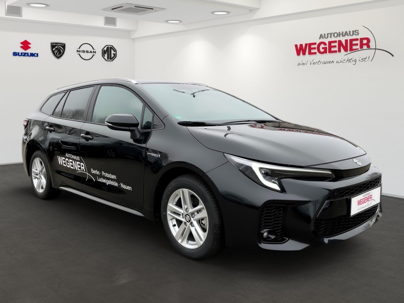 SUZUKI SWACE COMFORT+ CVT HYBRID KAM SHZ PDC CARP ANDO