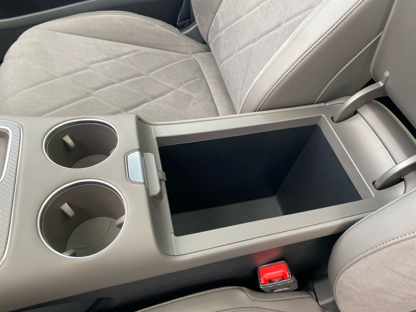 MG MGS6 EV Luxury AWD Head-UpISitzheiz-,belüftung