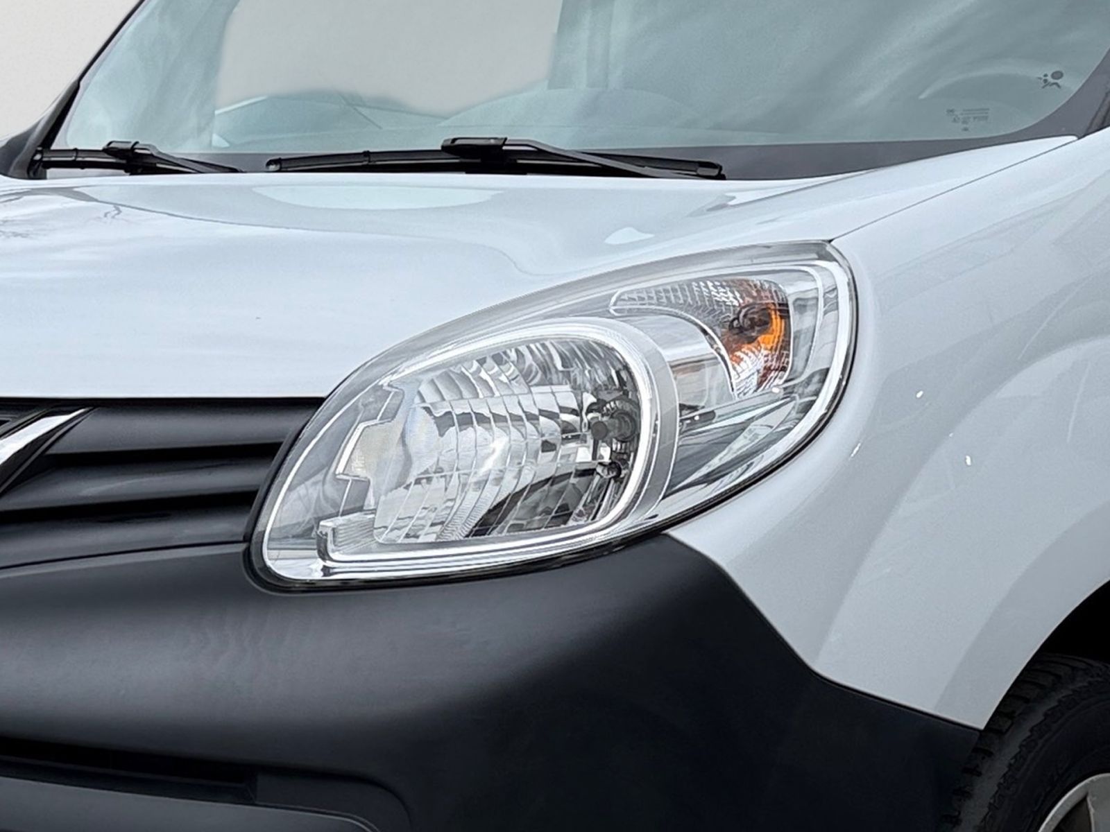 NISSAN NISSAN NV250 Kasten L1 2,0 6MT KLIMA RADIO AHK