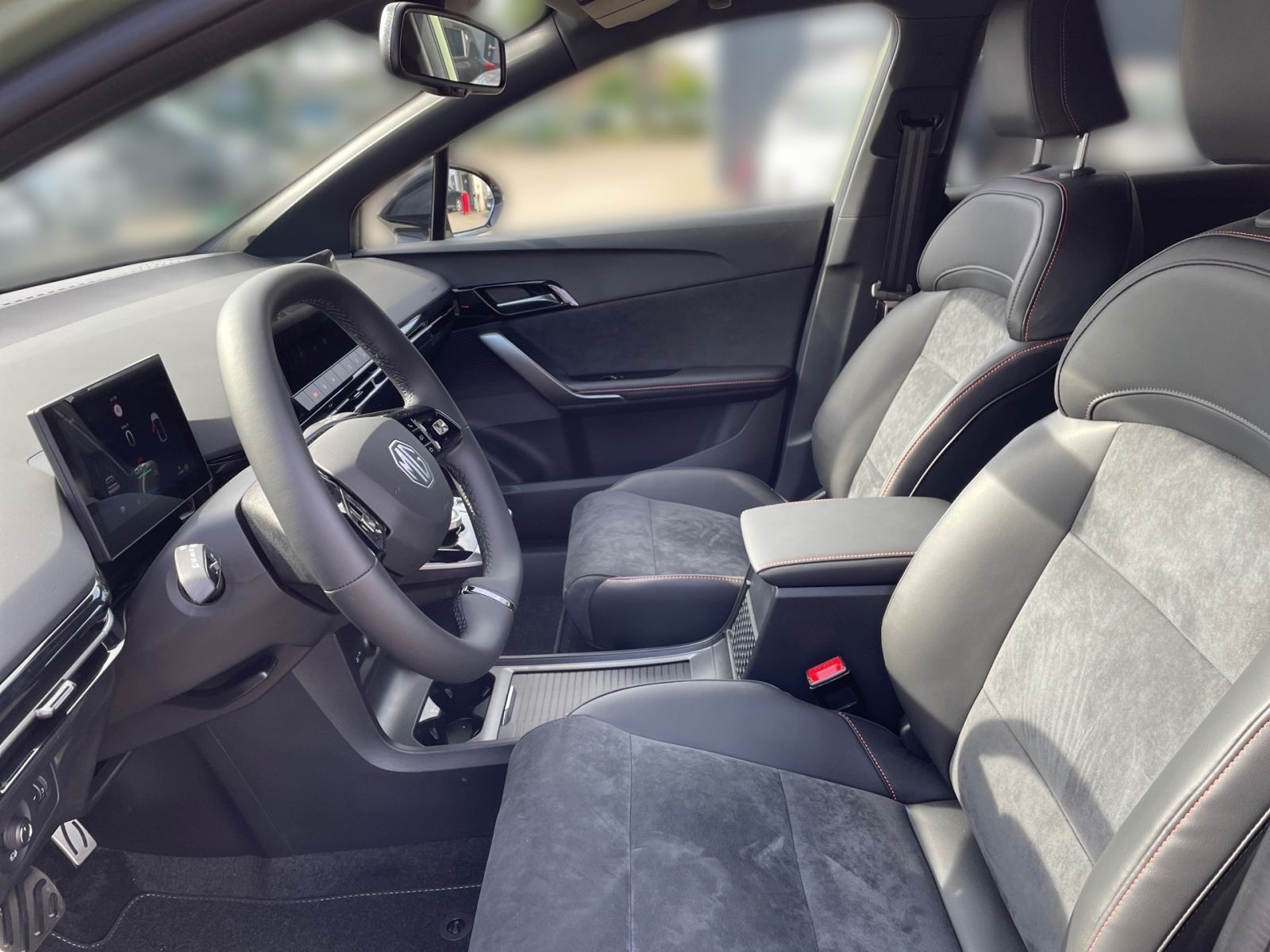 MG MG4 XPOWER 4x4 64 kWh 435PS Track-Mode-Display