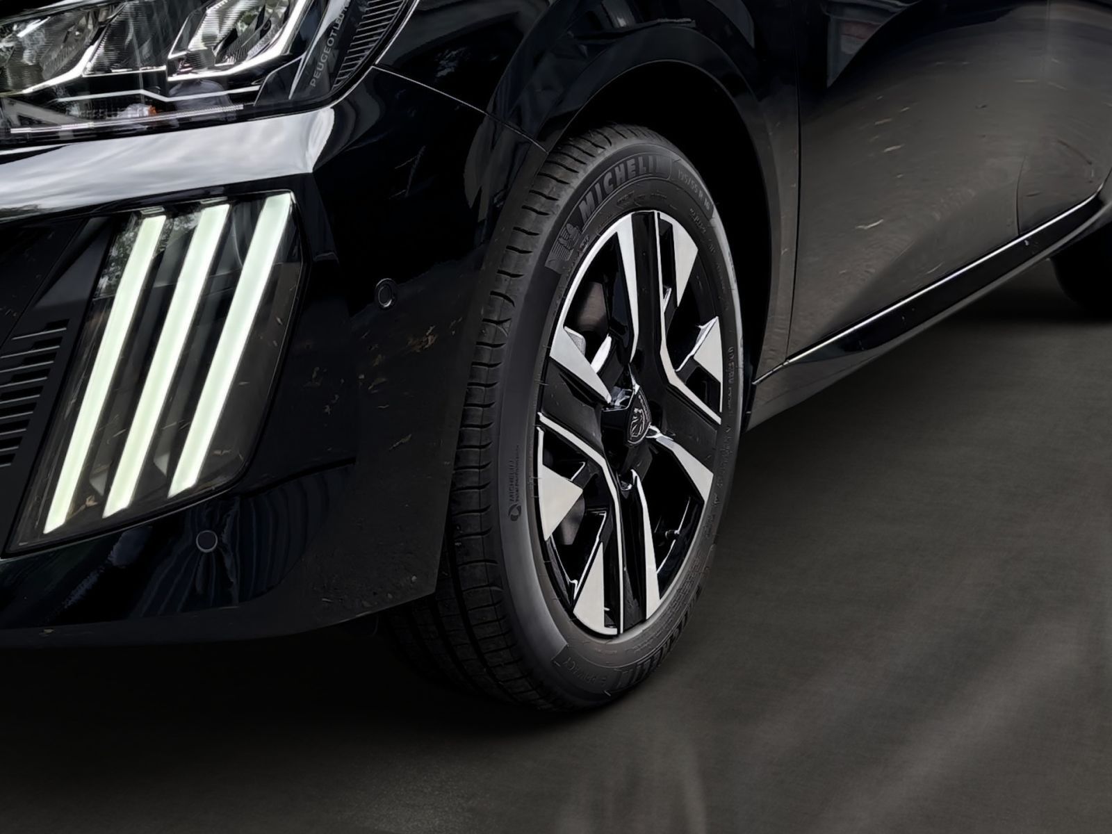 PEUGEOT 208 Allure HYBRID 110 e-DSC6 *SHZ*ACC*CarPlay*