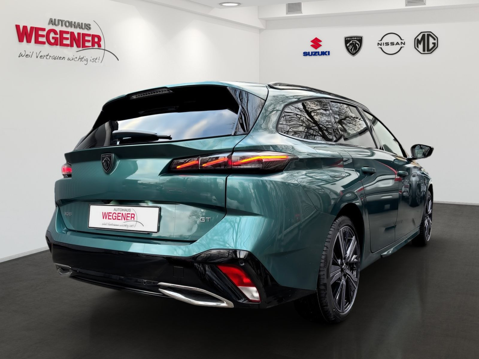 Peugeot 308 SW GT Hybrid 145 e-DSC6 *360°Kamera*Carplay*