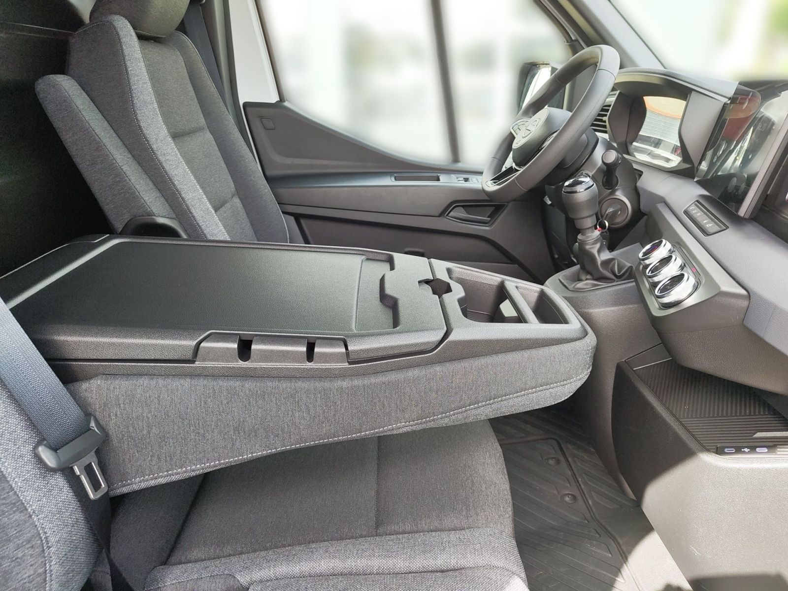 NISSAN INTERSTAR N-CONNECTA L3H2 35 MT Winterp*LRB*PDC