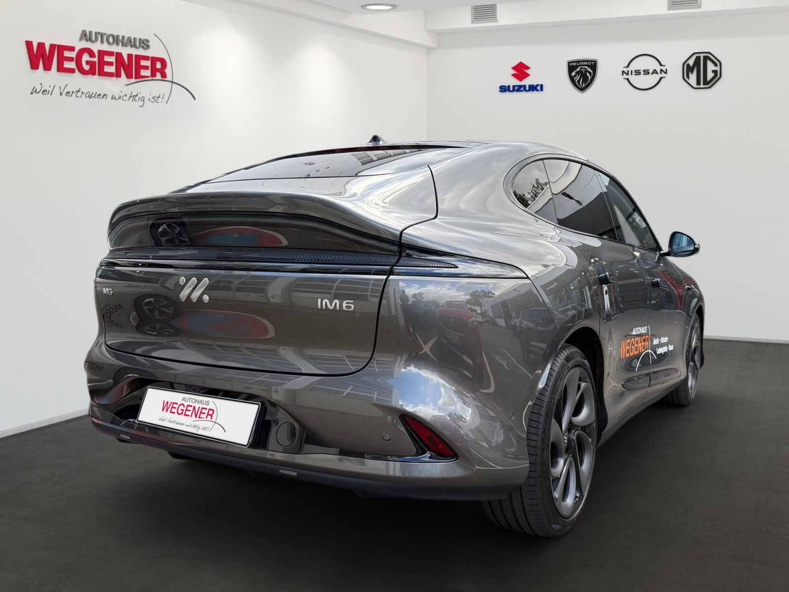 MG MG IM6 EV 100kWh Premium AWD + Drive Pack