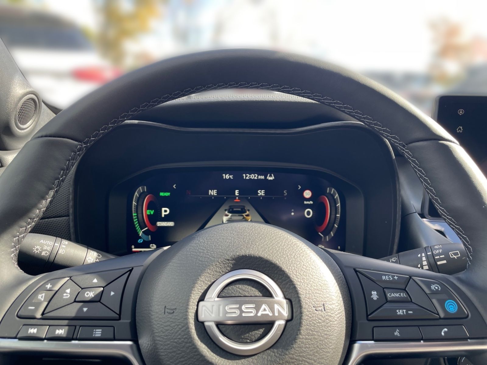 NISSAN JUKE N-CONNECTA  1.6 HYB 143PS LED LHZ SHZ PDC F