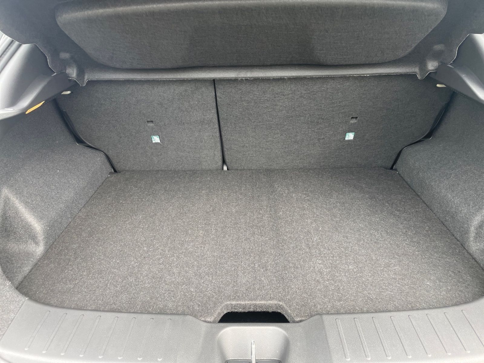 NISSAN JUKE TEKNA 114 PS 6MT LED BOSE SHZ LHZ 360°KAM