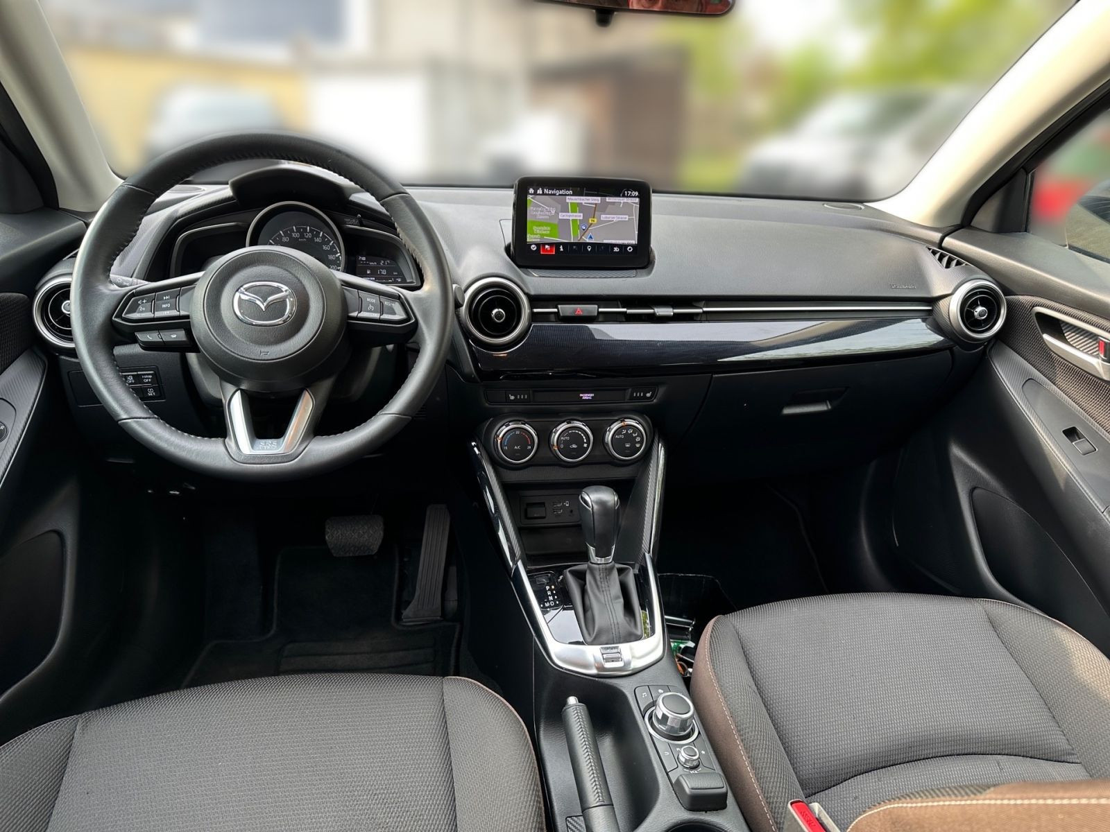 Mazda 2 SKYACTIV-G 1.5 AT LED*Navi*SHZ*PDC
