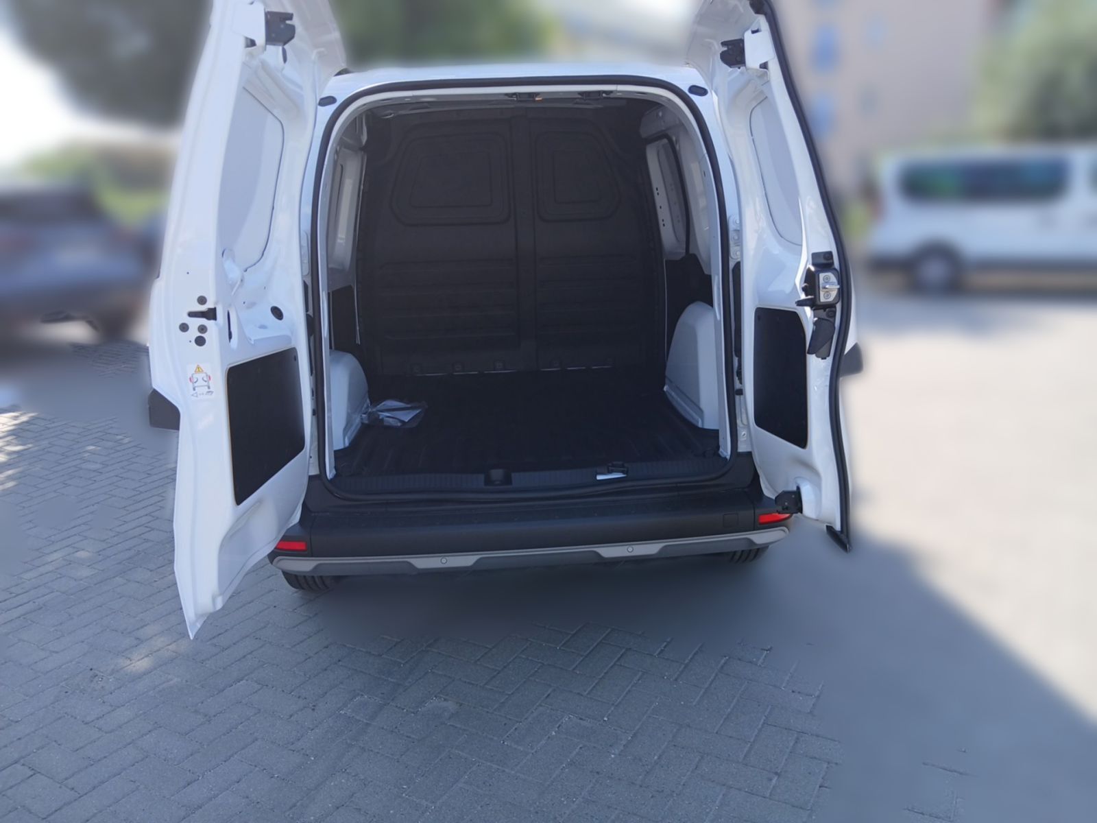 NISSAN Townstar Kasten L1 2,0t 6MT ACENTA 1ST LRB FA+EB