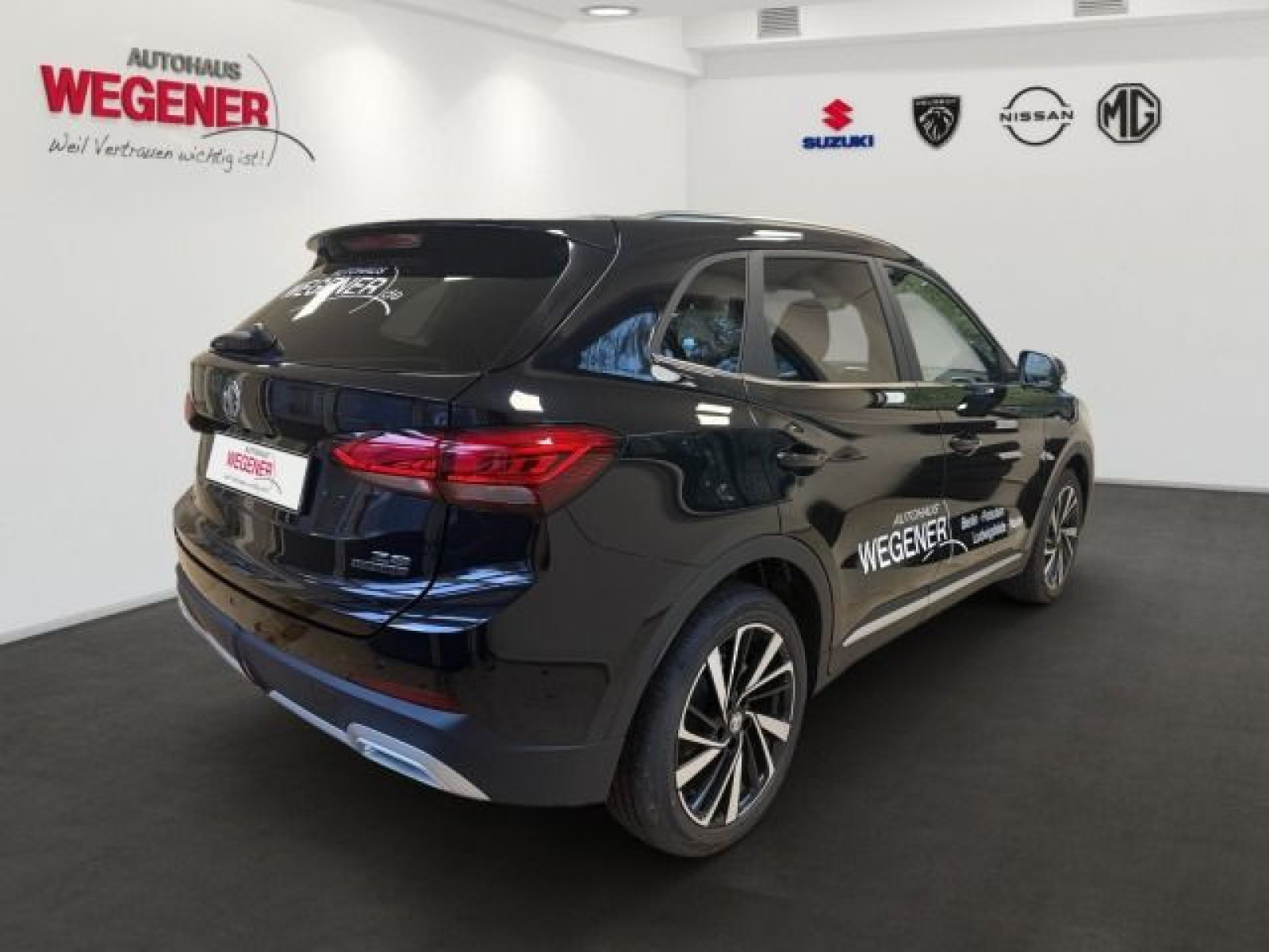 MG MG ZS Hybrid+ Luxury MY25.5