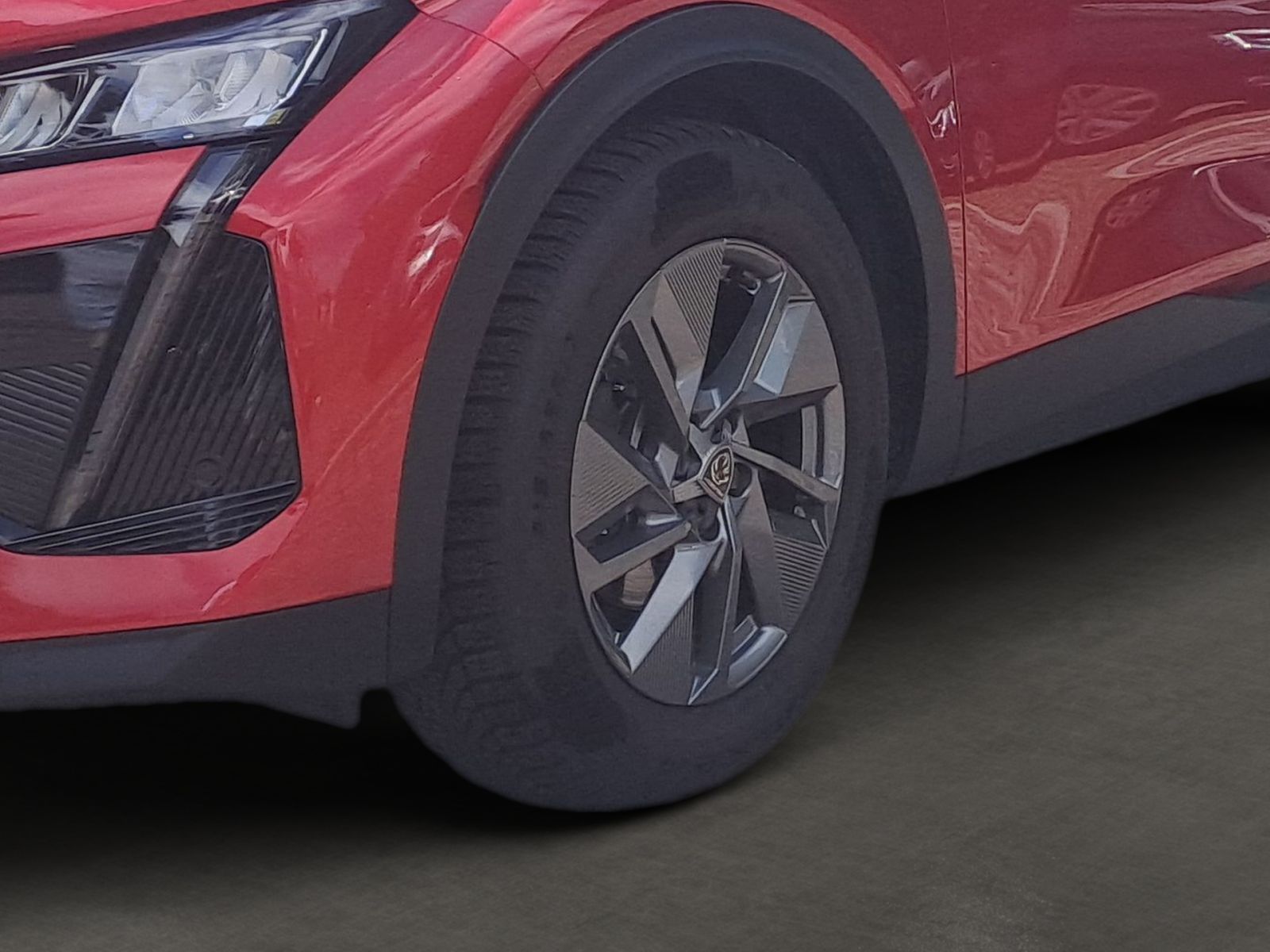 PEUGEOT 408 Allure Pack PureTech 130 EAT8 CAM*Navi*Totw.