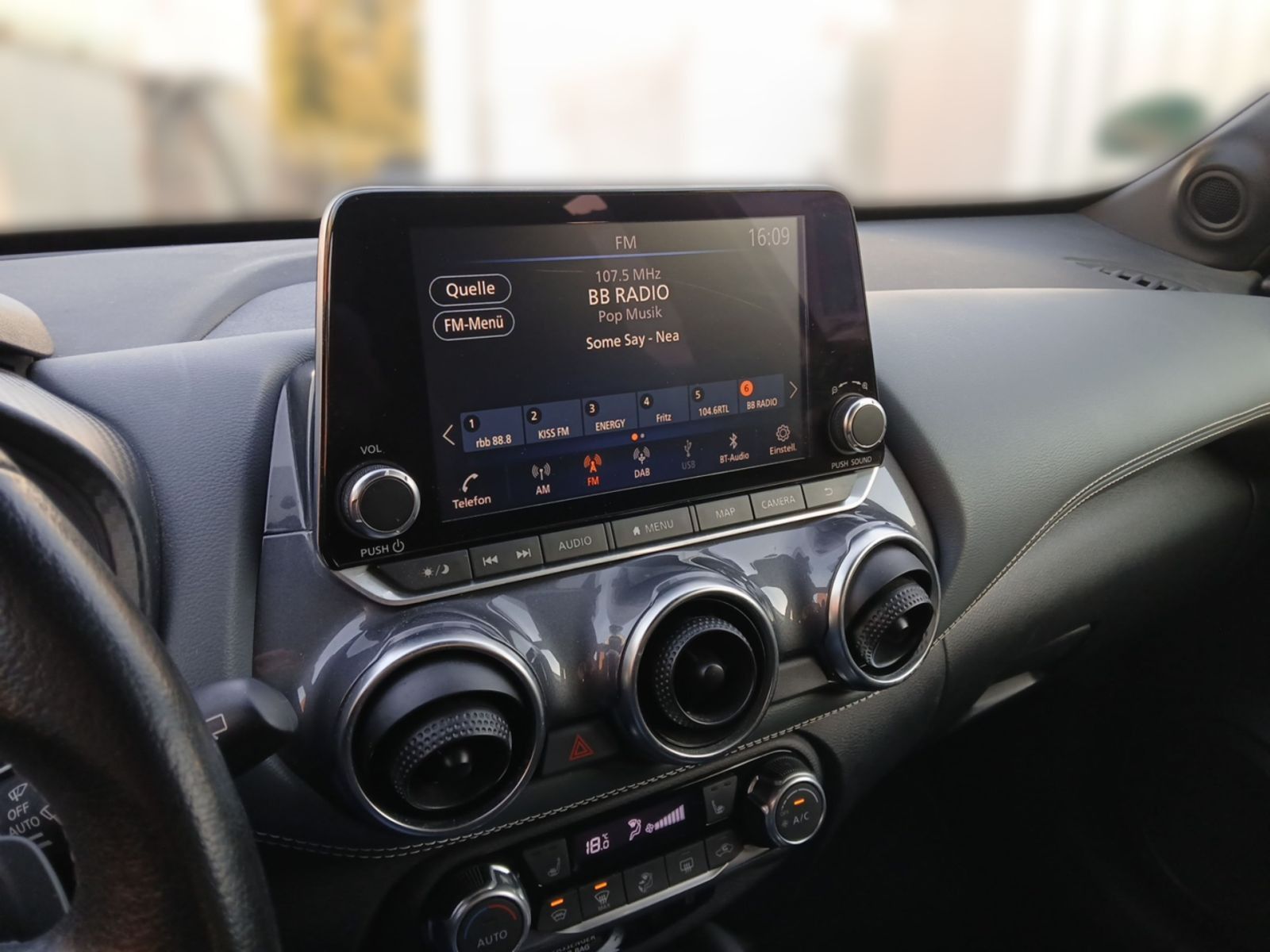 NISSAN JUKE 1.0 DIG-T 114 PS 7DCT Enigma, AHK, WKR